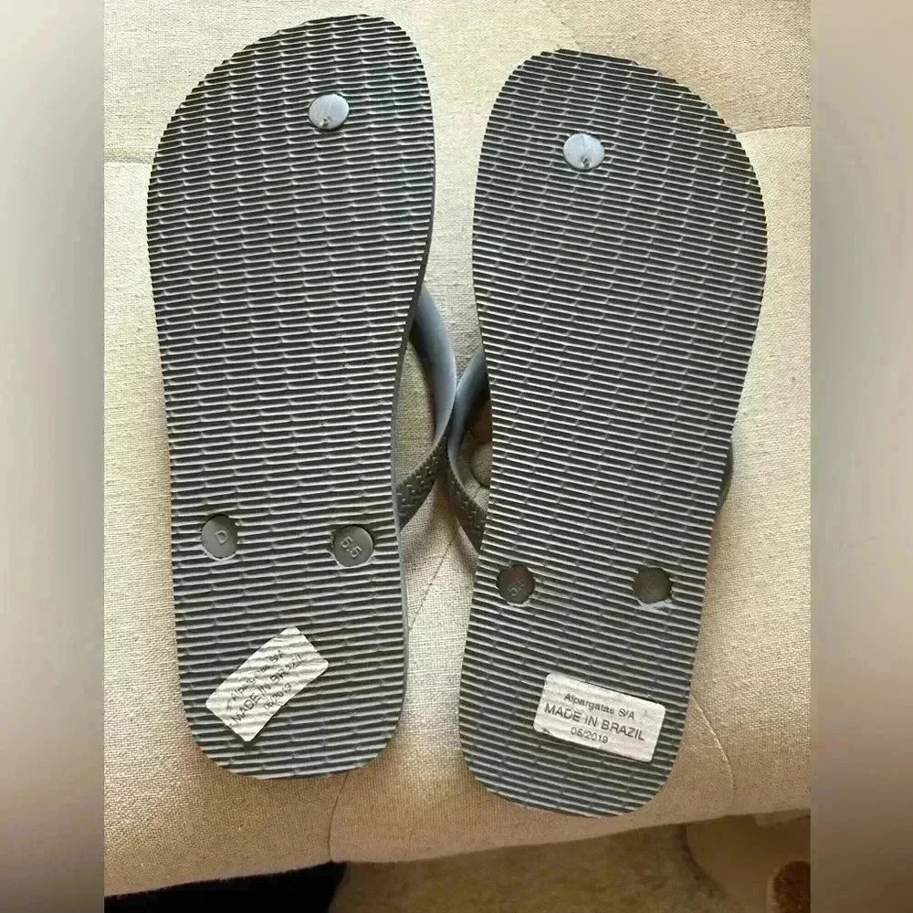Grey Never Worn Havaianas